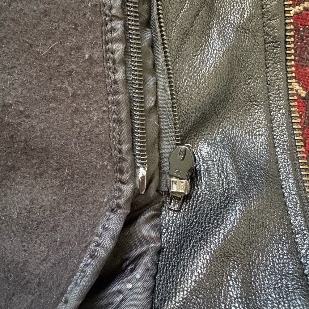 Men's Black Leather Jacket - Picture 4 of 8